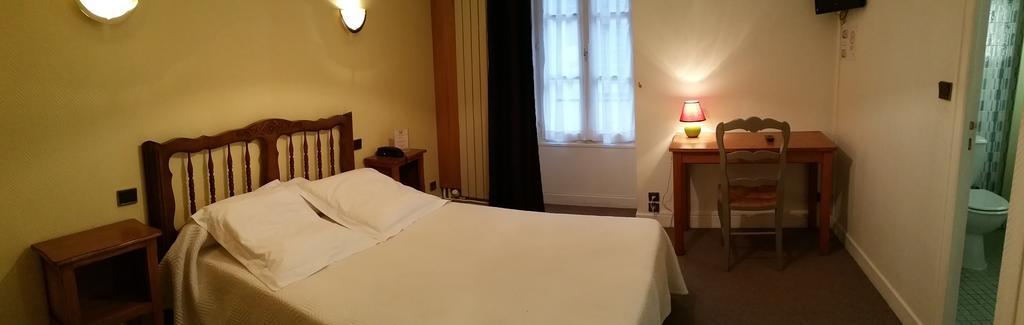 Hotel A Notre Dame La Chatre Ngoại thất bức ảnh