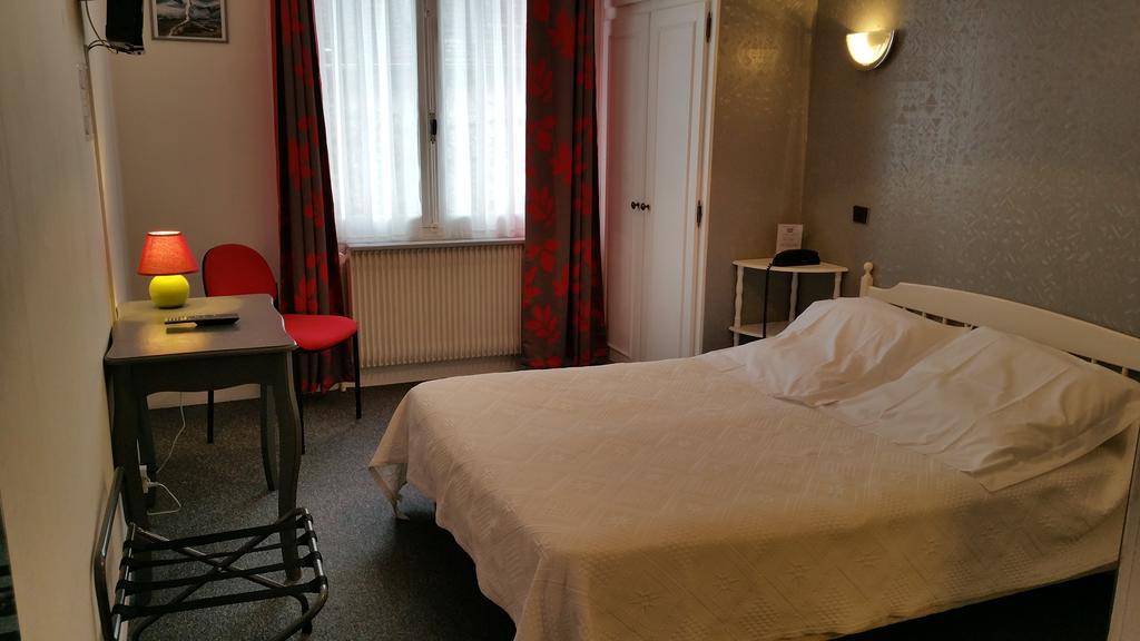 Hotel A Notre Dame La Chatre Ngoại thất bức ảnh